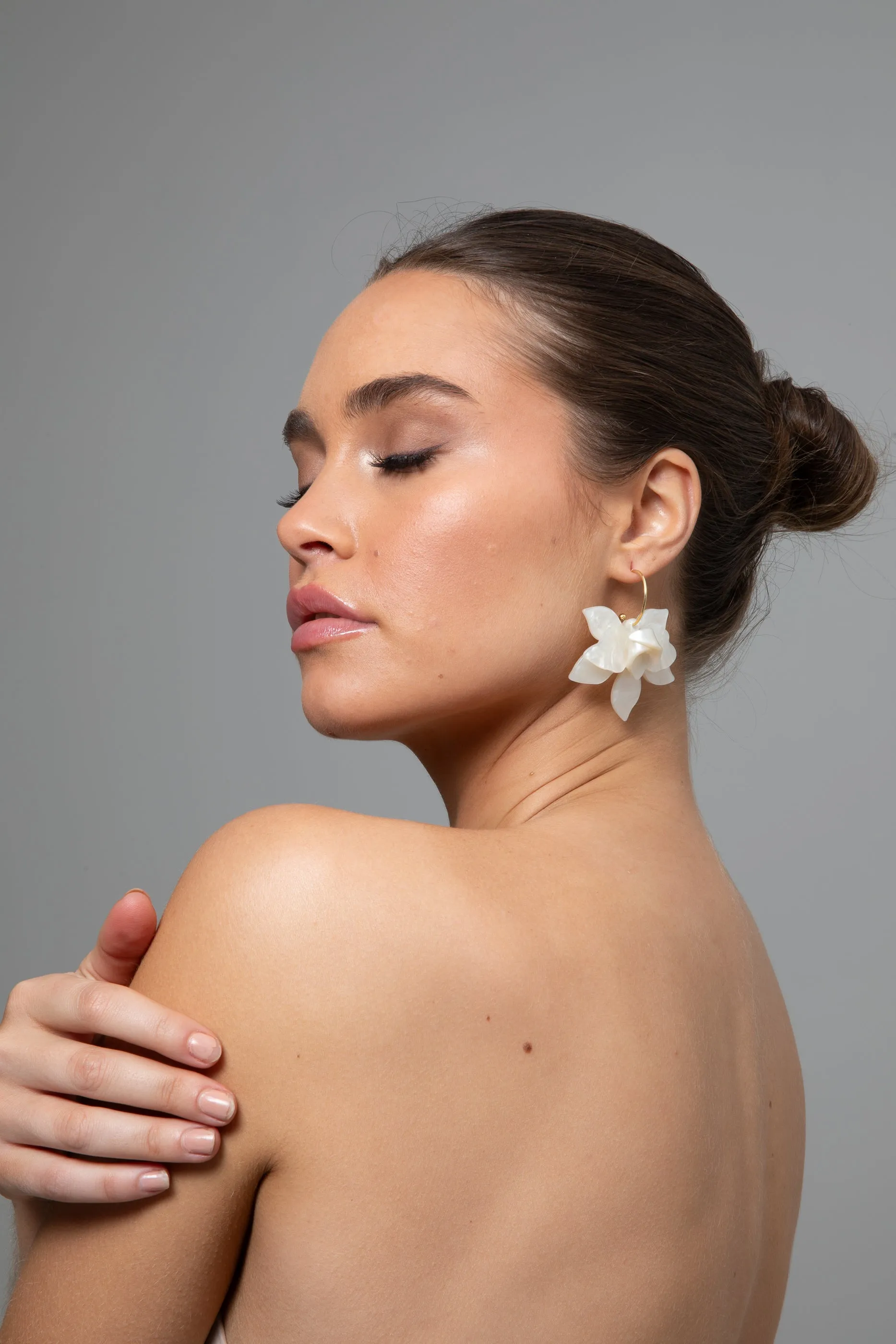 Alinta Earrings - White