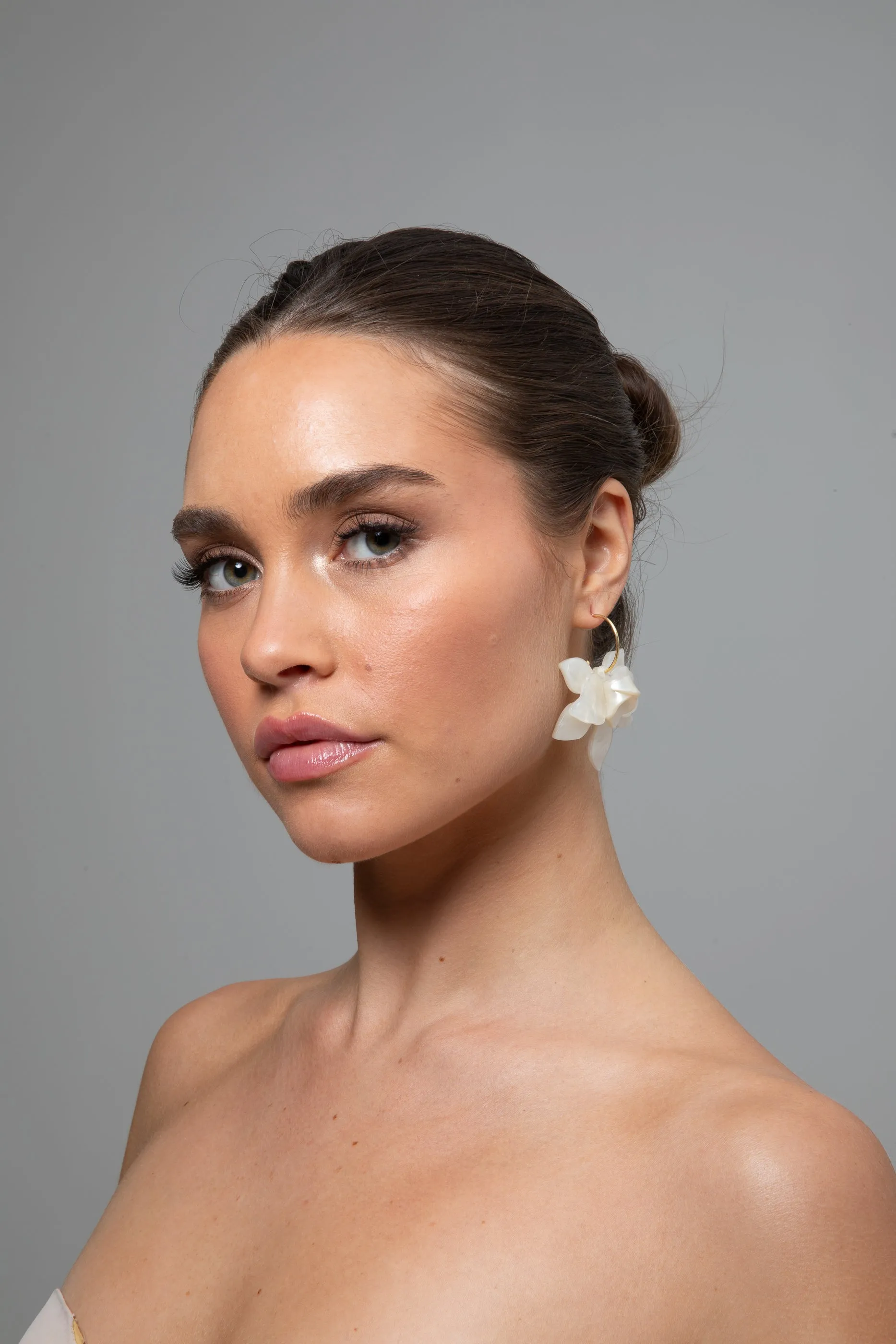Alinta Earrings - White