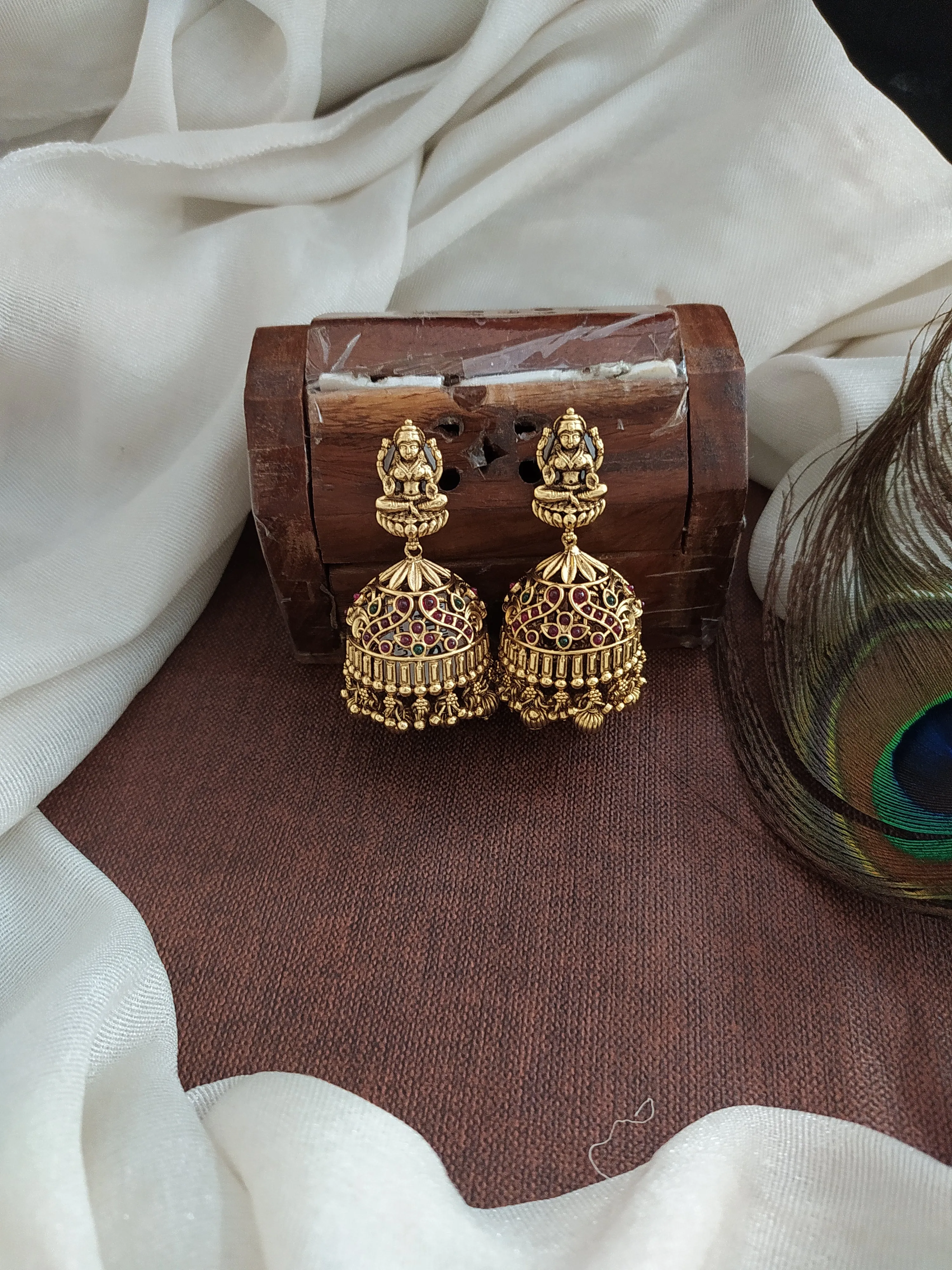 Antique Kemp Jhumki ~ Lakshmi Studded Jhumki with Golden Drops
