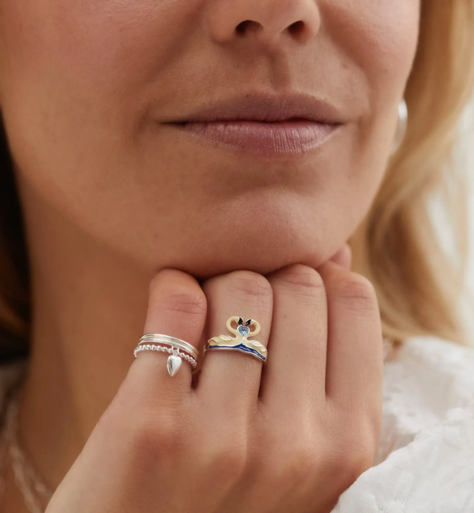 Brilliant Muse Pinky Ring