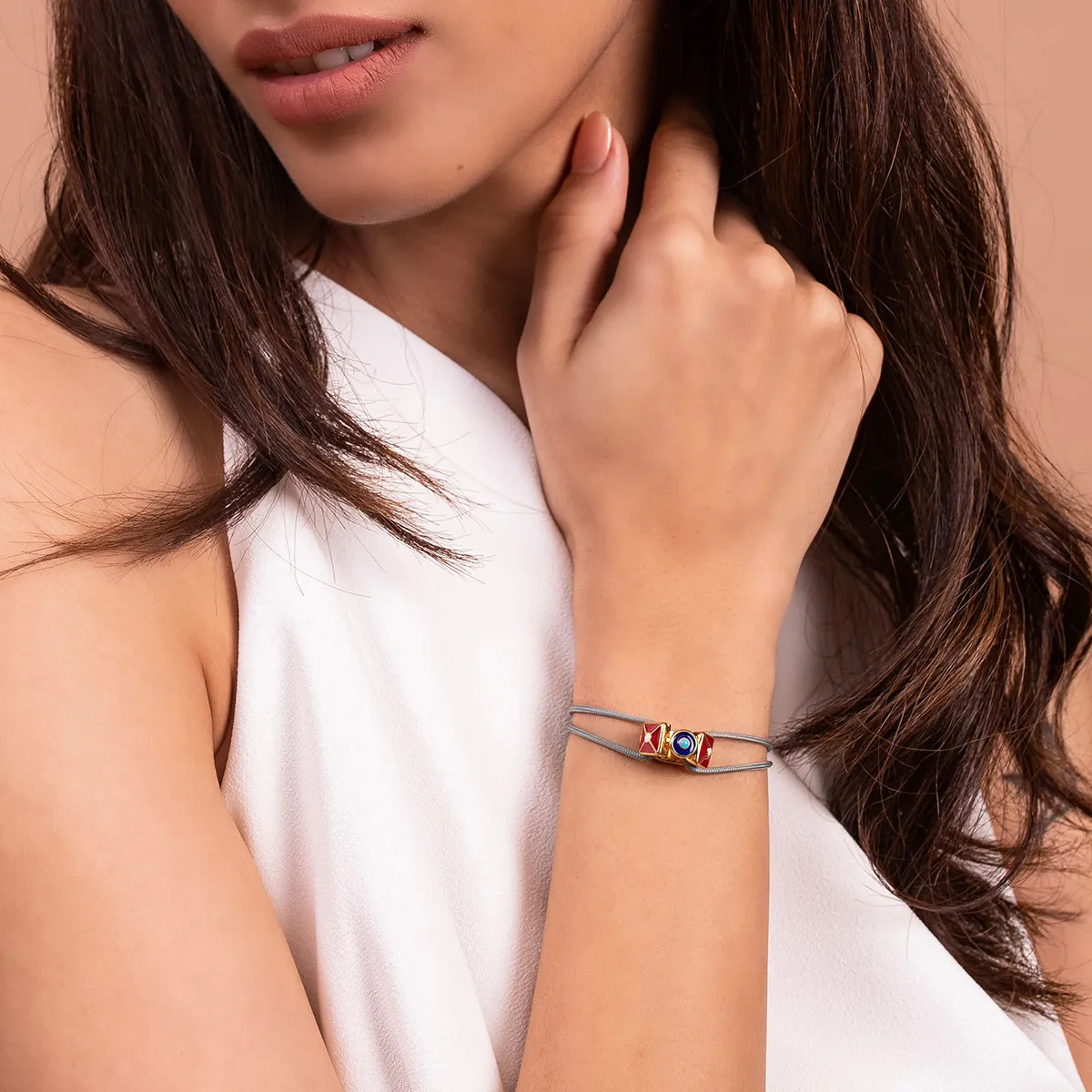 Color Wheel Charm Thread Bracelet