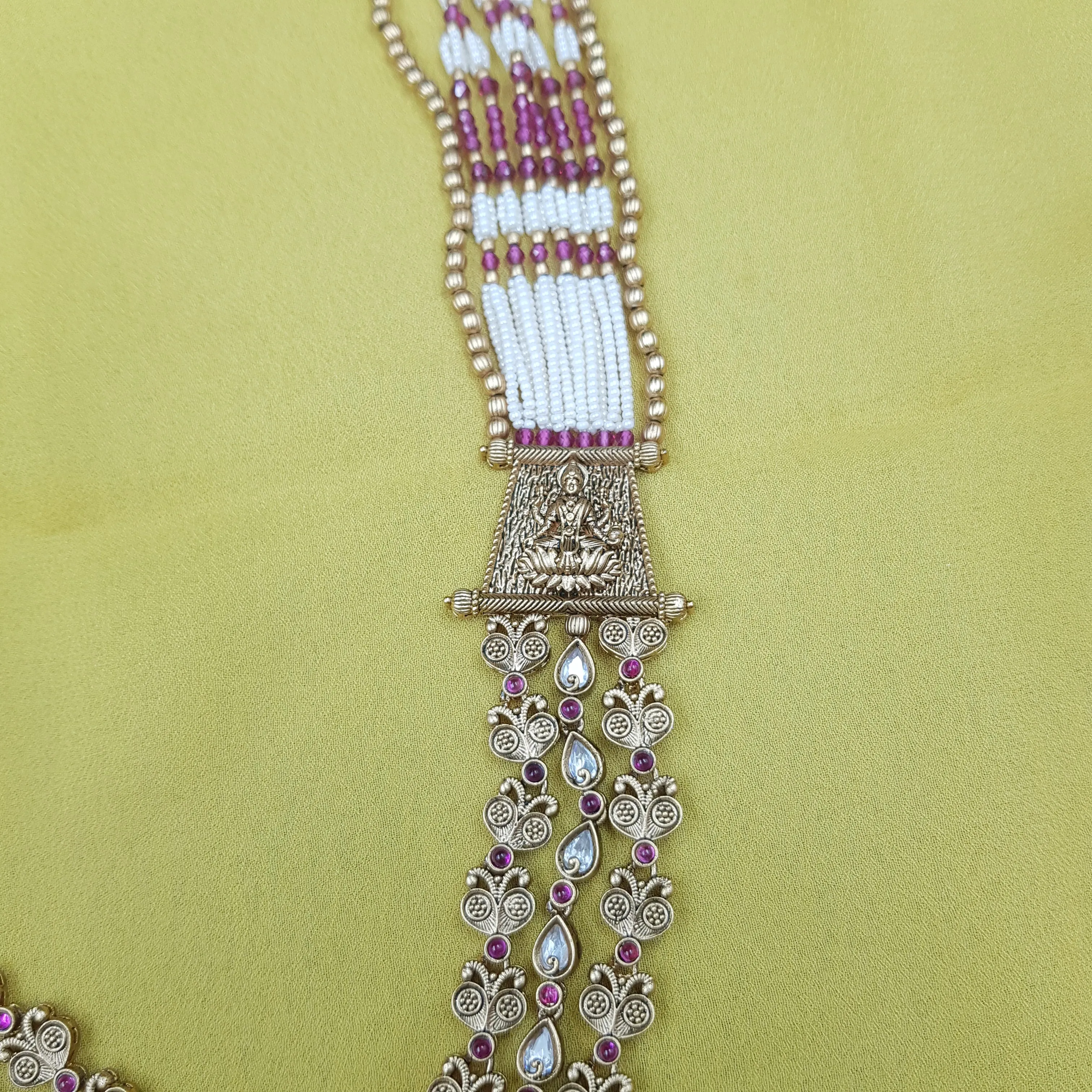 Designer Temple Necklace Set 17679