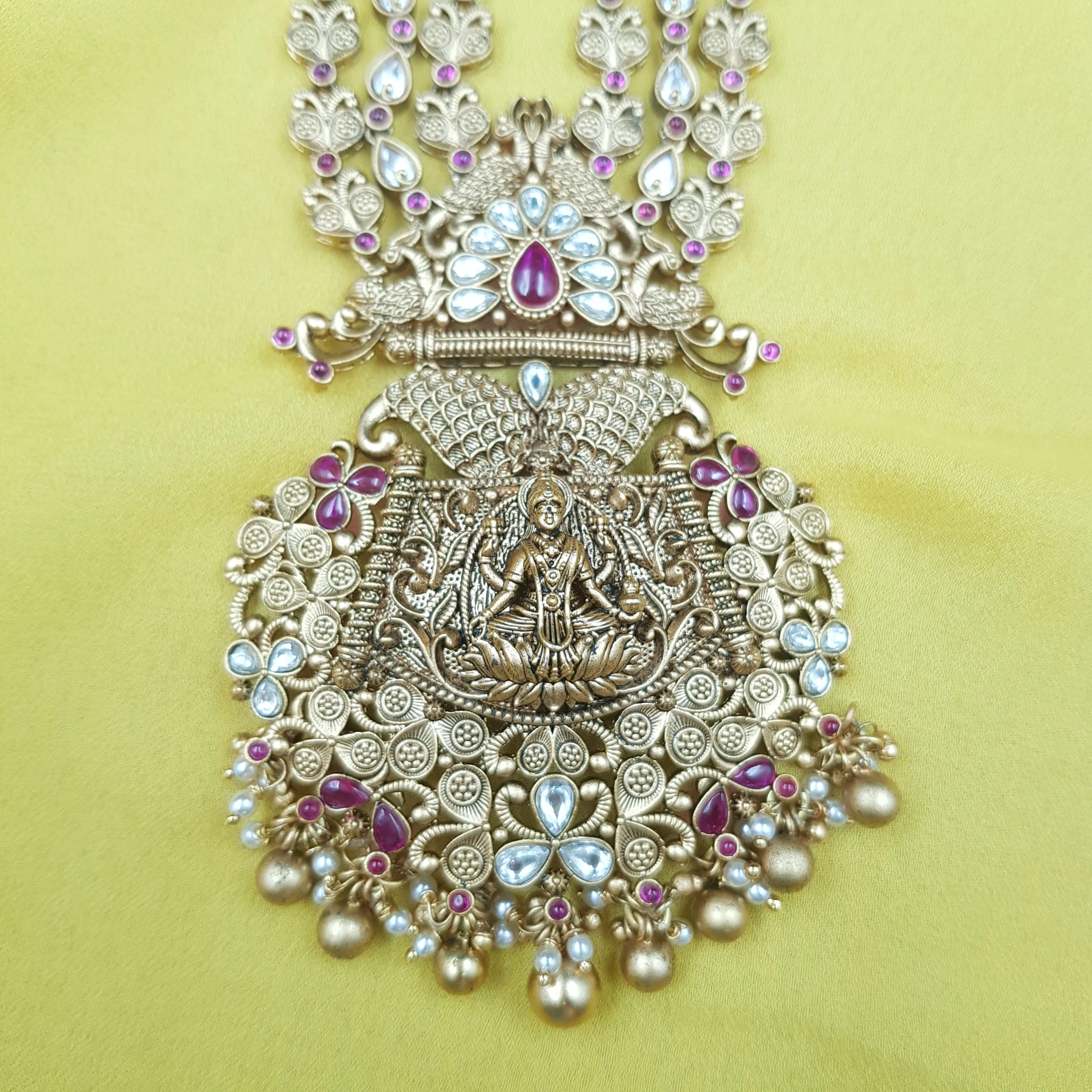 Designer Temple Necklace Set 17679