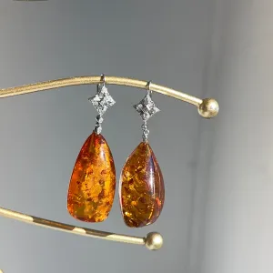 Estate 14KT White Gold  Diamond   Amber Nugget Lever Back Earrings
