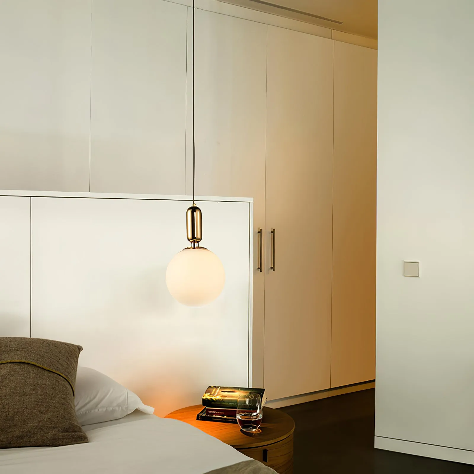 Kade Pendant Light