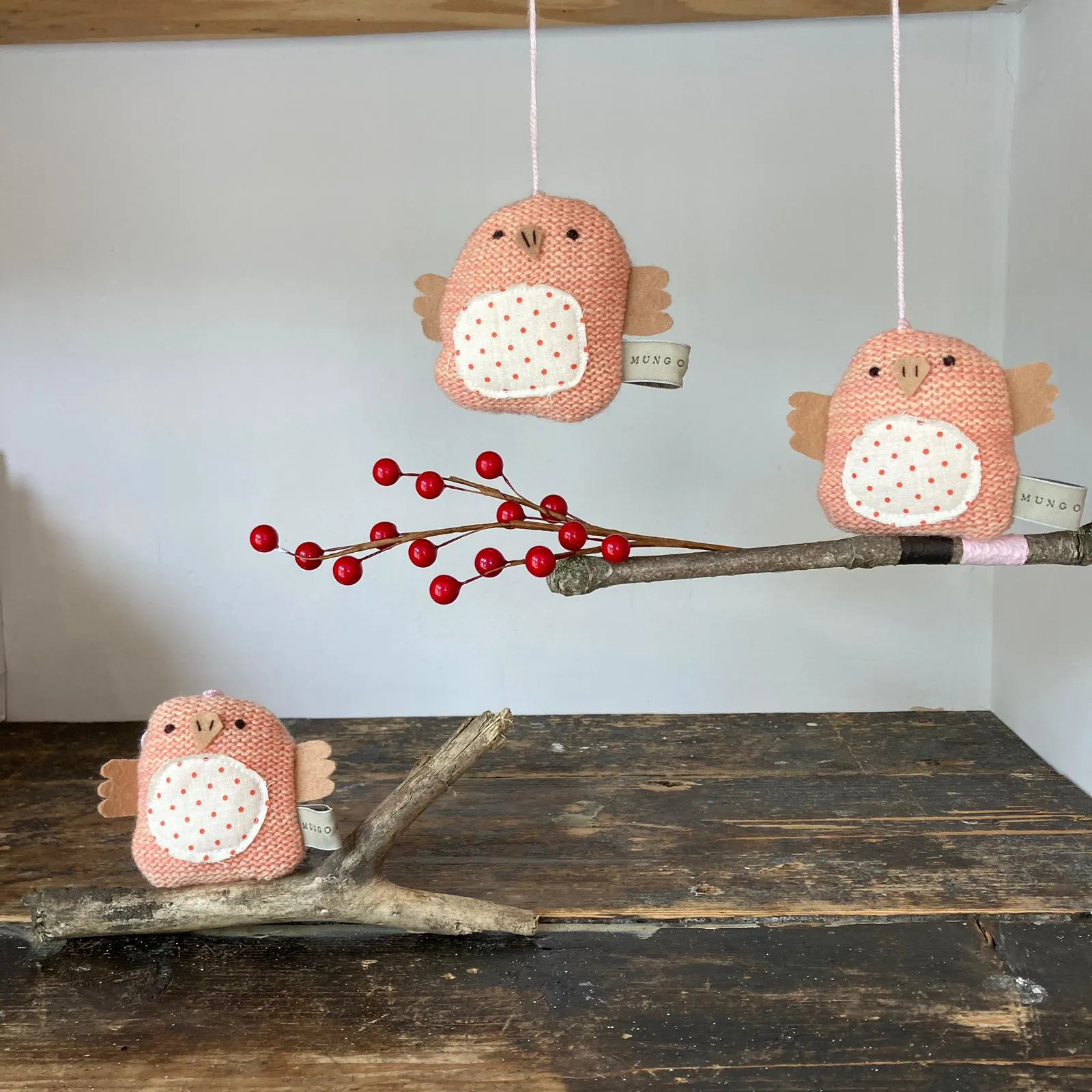Knitted Robin Cat Toy