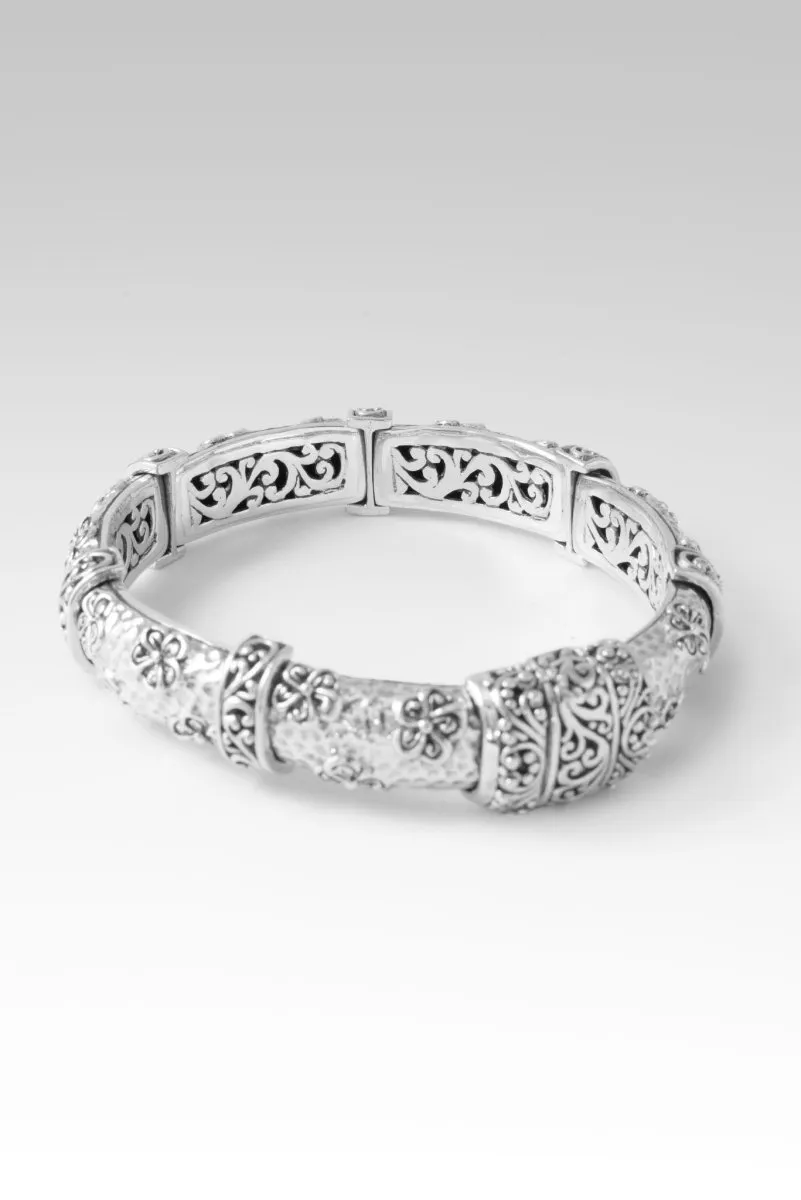 Life of Thankfulness Bracelet™ in Frangipani