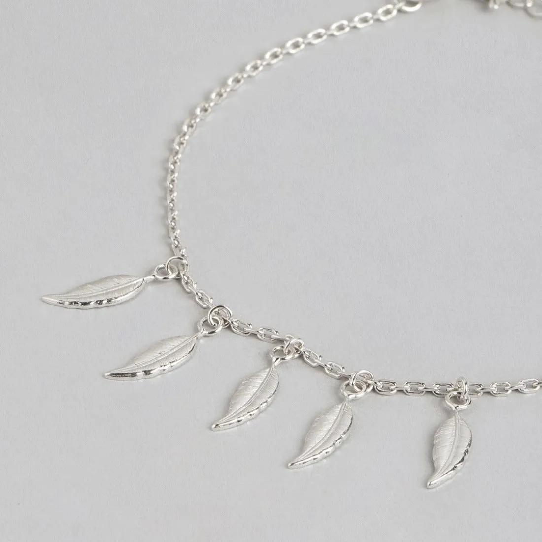 Lustrous Foliage Rhodium-Plated 925 Sterling Silver Bracelet with Leaf Pattern