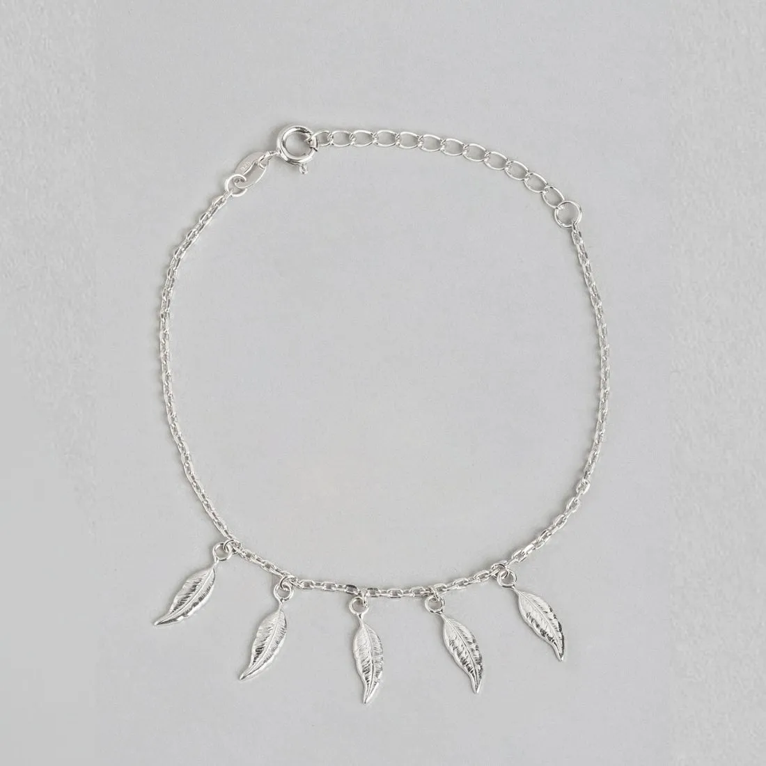 Lustrous Foliage Rhodium-Plated 925 Sterling Silver Bracelet with Leaf Pattern