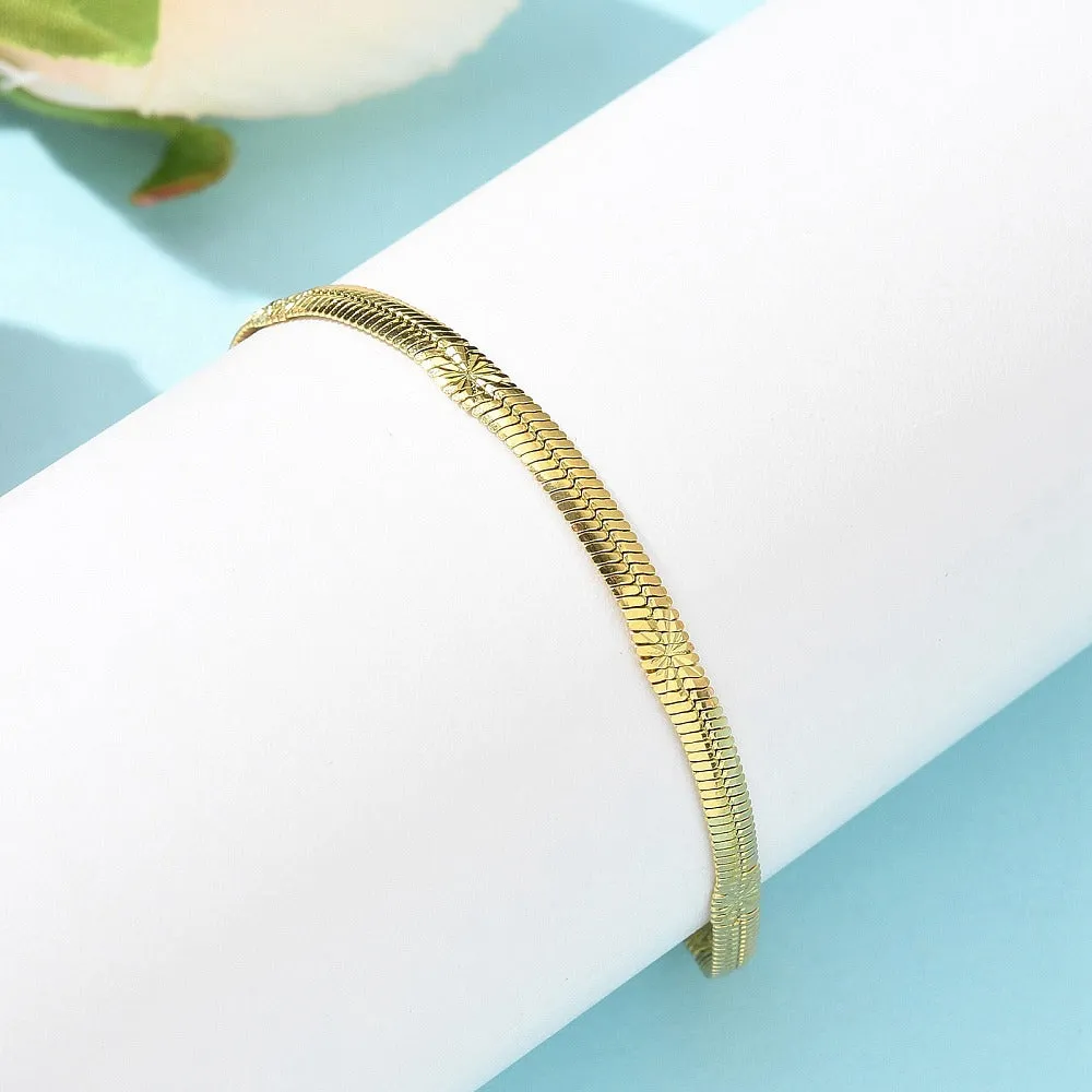 Star Stamped Herringbone Bracelet